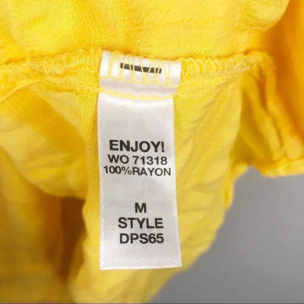 MICHAEL STARS | Ruffle Tie Neck Top Plisse Yellow - Picture 8 of 13